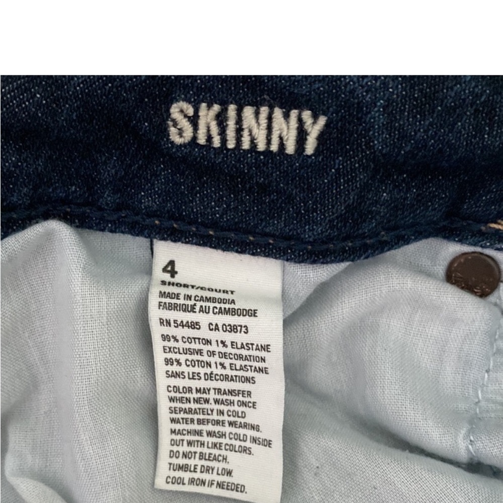 Size 4 short American eagle